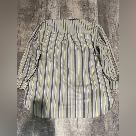 COPY - Urban Outfitters Long Sleeve Button Down Up Mens M - Picture 3 of 4